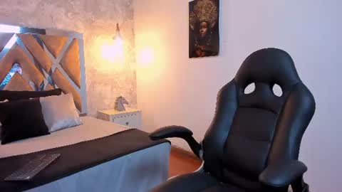 Snapshot of kraven_lust chatting on 06-19-26, 03:00 Kraven online show from 06-19-26, 03:00
