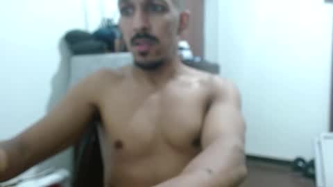 Snapshot of kravvek chatting on 06-06-26, 07:29 kravvek online show from 06-06-26, 07:29