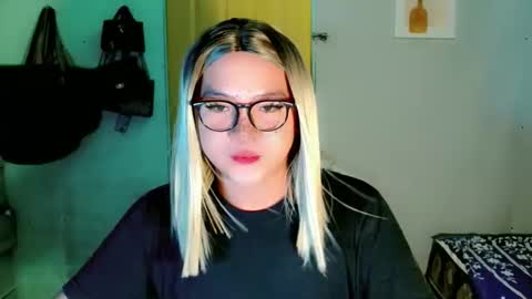 krezikeed online show from 05-05-26, 02:08