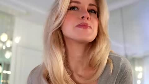 Kristina online show from 07-30-26, 01:21