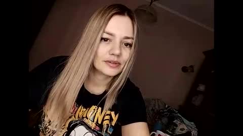 KrissSexi online show from 02-06-25, 05:14