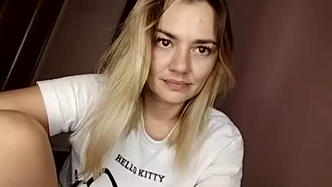 KrissSexi online show from 09-16-25, 12:28