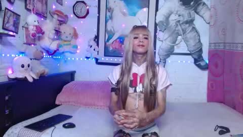 krisstal703358 online show from 02-14-26, 12:29