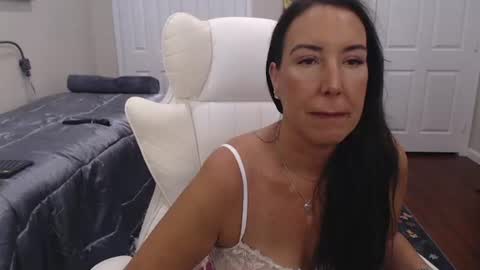Krissy online show from 07-12-26, 12:51