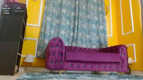 Thaterotic woman online show from 03-06-25, 09:03