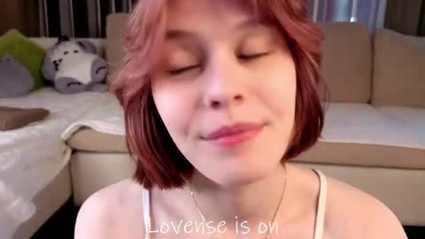 Sarah online show from 04-17-26, 01:08