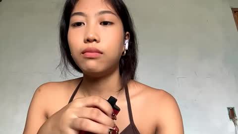 Louise online show from 06-06-26, 04:39