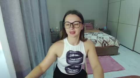 twitter    Annemarye 23 online show from 06-20-26, 06:38