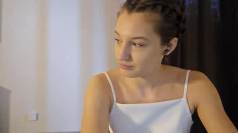 Snapshot of kristandaty chatting on 02-22-26, 08:35 kristandaty online show from 02-22-26, 08:35