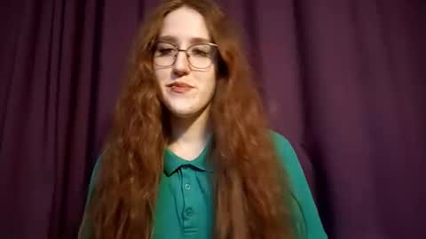 Snapshot of kristansarinsky chatting on 11-25-25, 08:36 Kris online show from 11-25-25, 08:36