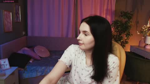 Sophia online show from 05-12-26, 01:14