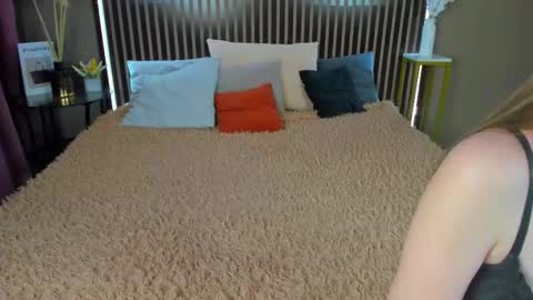 Kristi online show from 02-18-26, 09:49