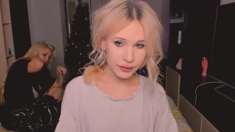 kristialsoopp online show from 01-08-26, 11:40