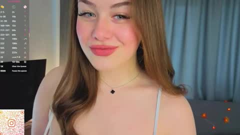 Snapshot of kristigroune chatting on 11-09-25, 06:12 Zara online show from 11-09-25, 06:12