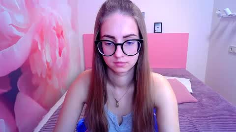 Kristina Adel online show from 01-10-25, 08:29