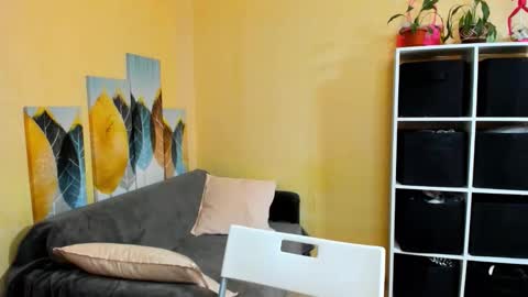 Christina online show from 11-12-25, 11:32