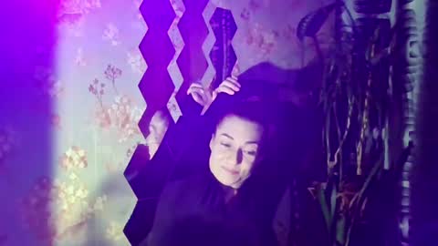 Kristina online show from 02-15-25, 10:42