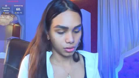 Snapshot of kristinagriner chatting on 06-02-26, 02:46 KristinaGriner online show from 06-02-26, 02:46