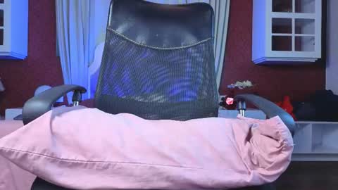 KristinaGriner online show from 07-04-26, 10:49