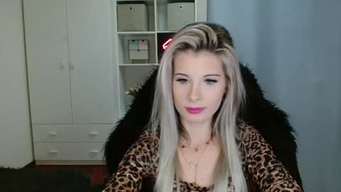 KristineAmore online show from 11-03-25, 03:13