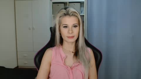 Snapshot of kristineamore chatting on 04-23-26, 06:36 KristineAmore online show from 04-23-26, 06:36