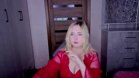 Snapshot of kristy_fran chatting on 05-16-26, 11:36 Kristy online show from 05-16-26, 11:36