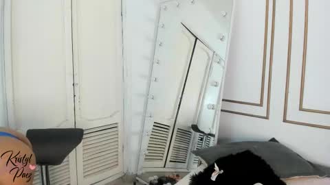 Cristina online show from 12-04-25, 07:44