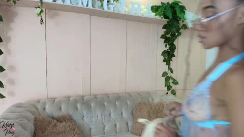 Cristina online show from 04-07-26, 05:02