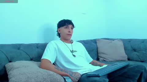 Kroy Wave  Muscle Tattoos Latino online show from 07-07-26, 03:31