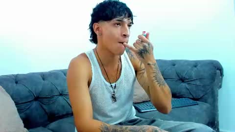 Kroy Wave  Muscle Tattoos Latino online show from 07-12-26, 03:41