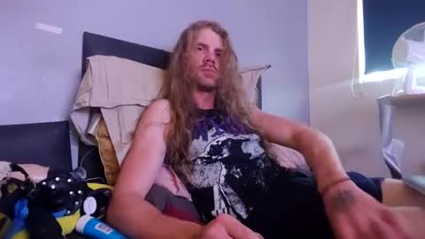 Krullz online show from 06-16-26, 10:45