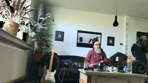 krummersaebel online show from 04-11-26, 09:46