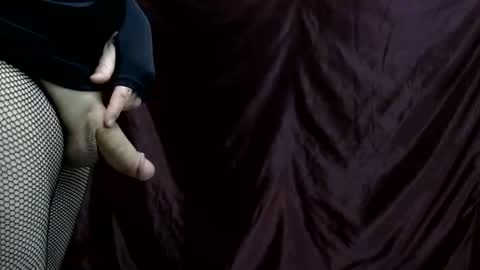 Krystalkummingss online show from 11-13-25, 09:03