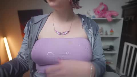 Snapshot of krystalsyxx chatting on 02-09-25, 11:25 Krystal Syx online show from 02-09-25, 11:25