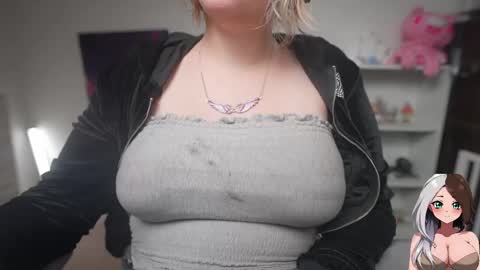 Snapshot of krystalsyxx chatting on 09-28-25, 09:31 Krystal Syx online show from 09-28-25, 09:31