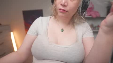 Krystal Syx online show from 11-26-25, 11:06