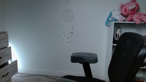 Krystal Syx online show from 05-22-26, 04:56