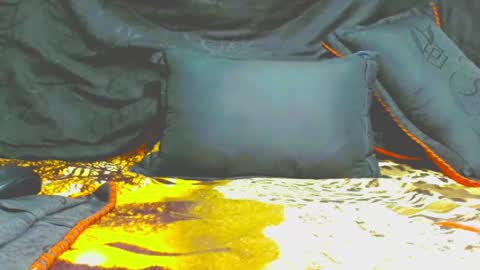 kryxtal online show from 04-16-26, 09:26