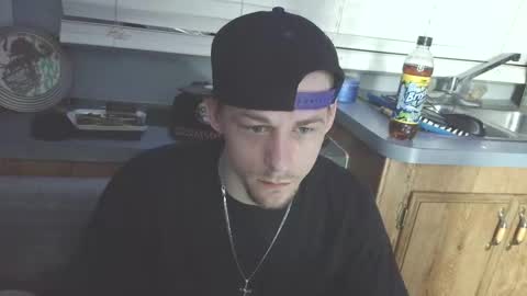 Snapshot of krytiar1992 chatting on 11-19-25, 11:16 krytiar1992 online show from 11-19-25, 11:16