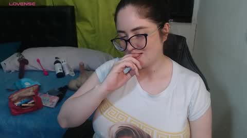 kryystaladams online show from 05-08-26, 05:40