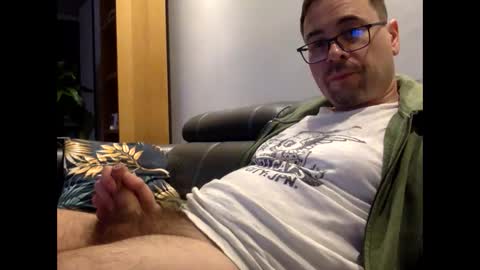 Snapshot of krzysztof1977 chatting on 03-05-25, 10:43 krzysztof1977 online show from 03-05-25, 10:43