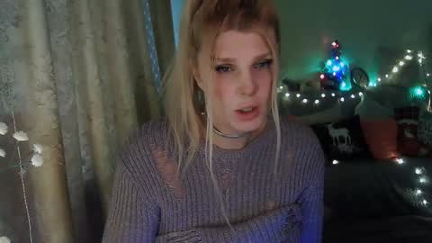 Snapshot of kudesnizza chatting on 12-04-24, 10:35 Annika MTF ts post -op online show from 12-04-24, 10:35