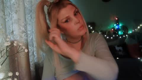 Snapshot of kudesnizza chatting on 12-05-24, 10:23 Annika MTF ts post -op online show from 12-05-24, 10:23