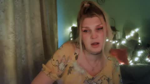 Snapshot of kudesnizza chatting on 02-01-25, 11:21 Annika MTF ts post -op online show from 02-01-25, 11:21