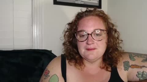 Snapshot of kudraalo chatting on 09-16-25, 01:17 Ho-verdrive online show from 09-16-25, 01:17