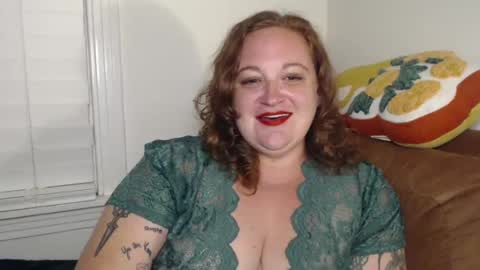 Snapshot of kudraalo chatting on 10-14-25, 12:55 Ho-verdrive online show from 10-14-25, 12:55