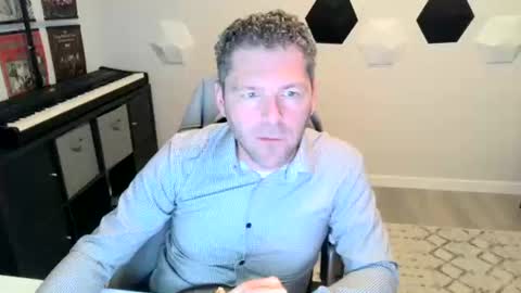 kukk_you online show from 11-18-25, 09:30