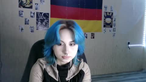 Alice online show from 01-11-26, 04:56