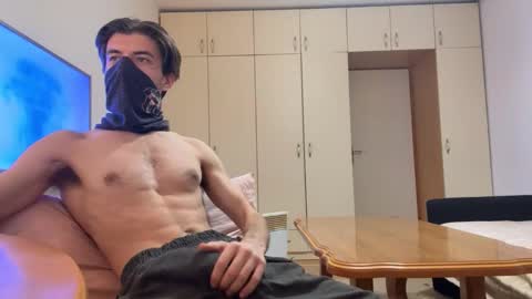 Snapshot of kurdishbbc chatting on 01-17-26, 12:26 Semih yilmaz online show from 01-17-26, 12:26