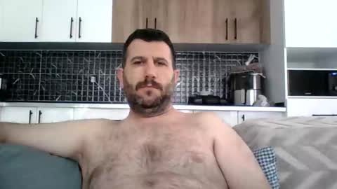 Snapshot of kurdshman65 chatting on 06-11-26, 03:15 Kurdshman online show from 06-11-26, 03:15